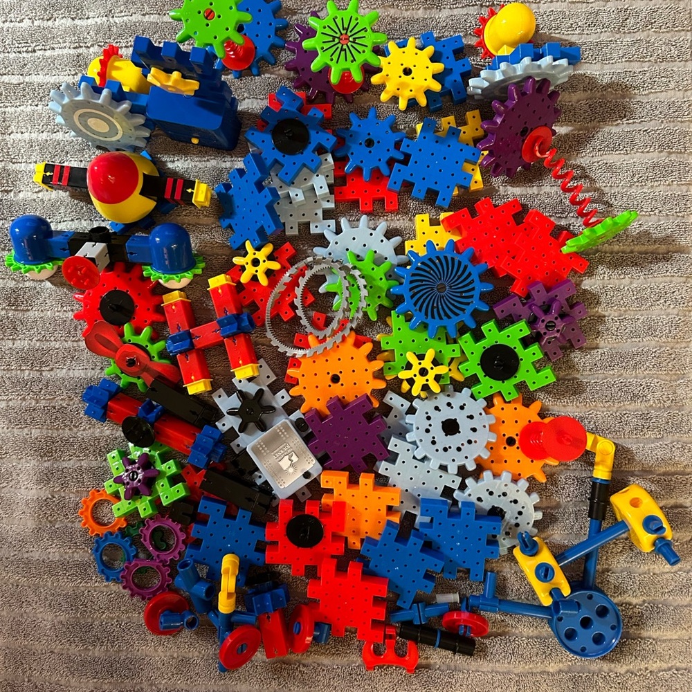 The Learning Journey Techno Building Blocks & Gears - Over 100 Piece Lot